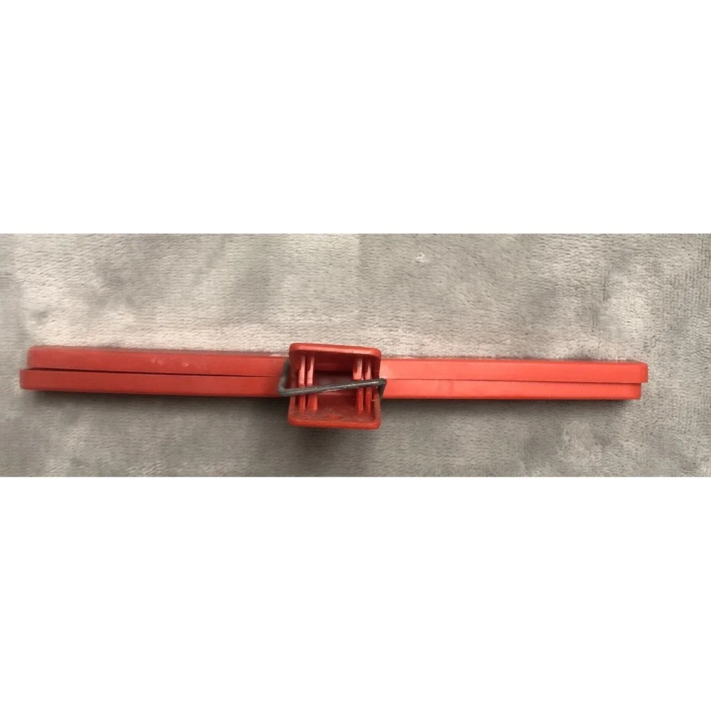 Vintage MCC Menaged Care Consultants Board File Bag Clip Red Plastic 8‎ in